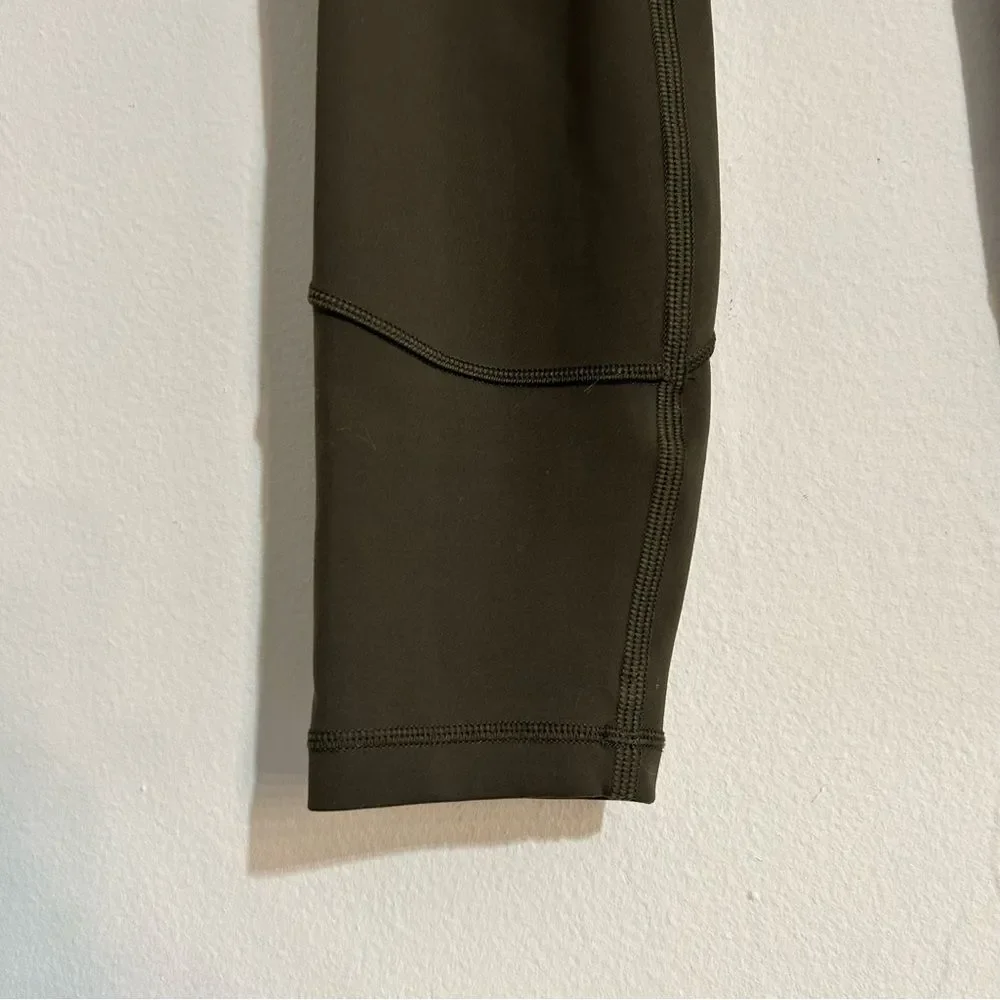 Lululemon In Movement 7/8 Tight Leggings Everlux 25